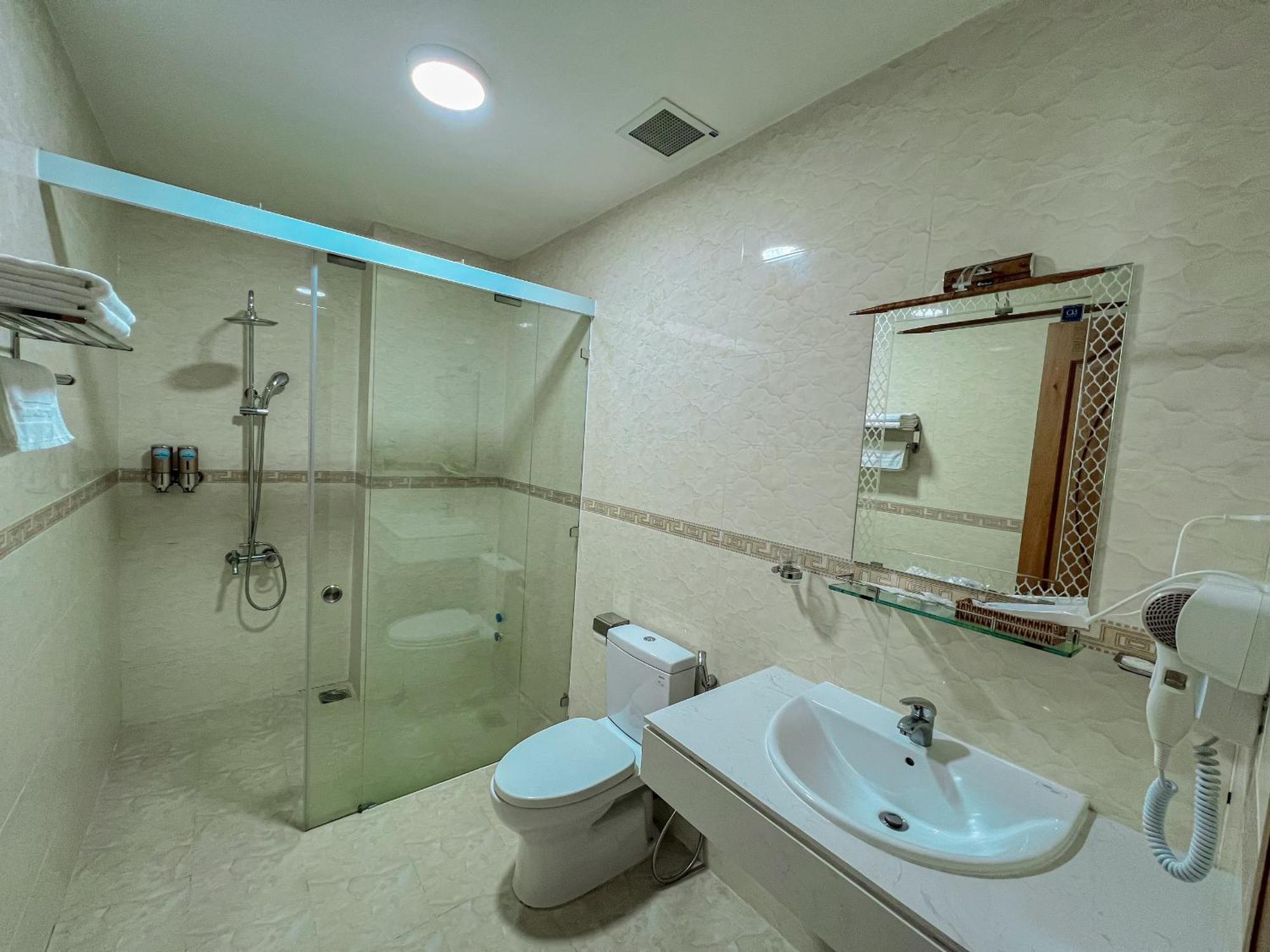 Khach San Doan 198 Da Lat Hotel Khu Chi Lang Luaran gambar